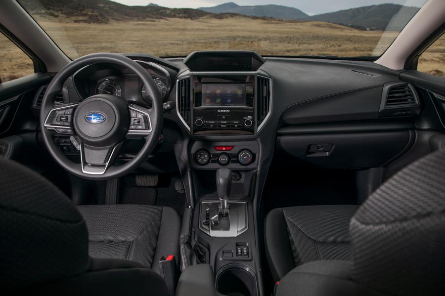Торпедо Subaru Impreza 5-Door 2.0i Premium 2017 года  (NA) (фото 2 из 6)